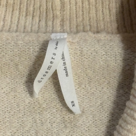 Dreamers Cream Cardigan with Horse and Cactus Accents - Picture 5 of 8